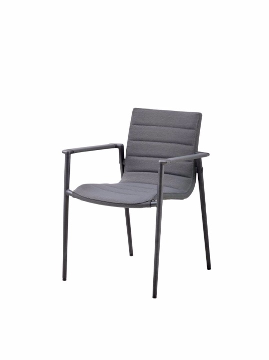 Core stol med armstöd - grå i gruppen Utemöbler / Material / Aluminiummöbler / Stolar - Aluminiummöbler hos Sommarboden i Höllviken AB (8434SFTG)