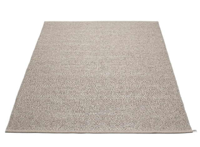 Svea matta - mud metallic/mud 230x320 cm
