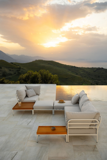 LEVEL 2 ottoman - fler färger