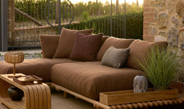 Divine prydnadskudde - finns i flera storlekar-/färger