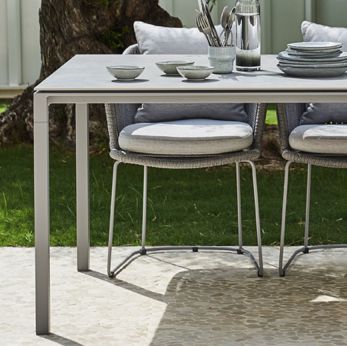 Pure matbord 100x100 cm - sand/flera bordskivor