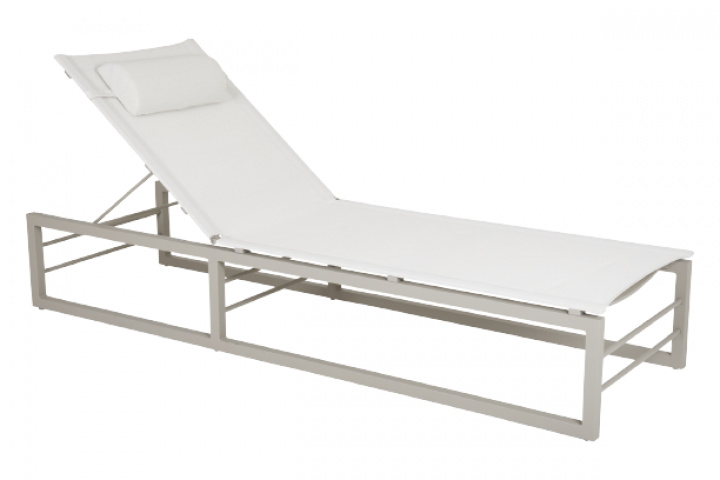 Vevi vilsäng fällbar - khaki/offwhite textilene i gruppen Utemöbler / Material / Aluminiummöbler / Solvagnar & Vilsängar - Aluminiummöbler hos Sommarboden i Höllviken AB (4029-21-51-deal)