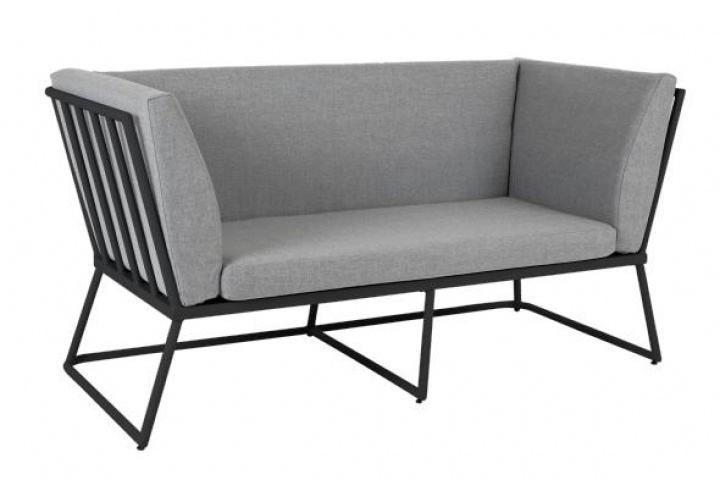 Vence 2-sits soffa - svart/pearl grey dyna i gruppen Utemöbler / Material / Aluminiummöbler / Lounge - Aluminiummöbler hos Sommarboden i Höllviken AB (4072-8-07)