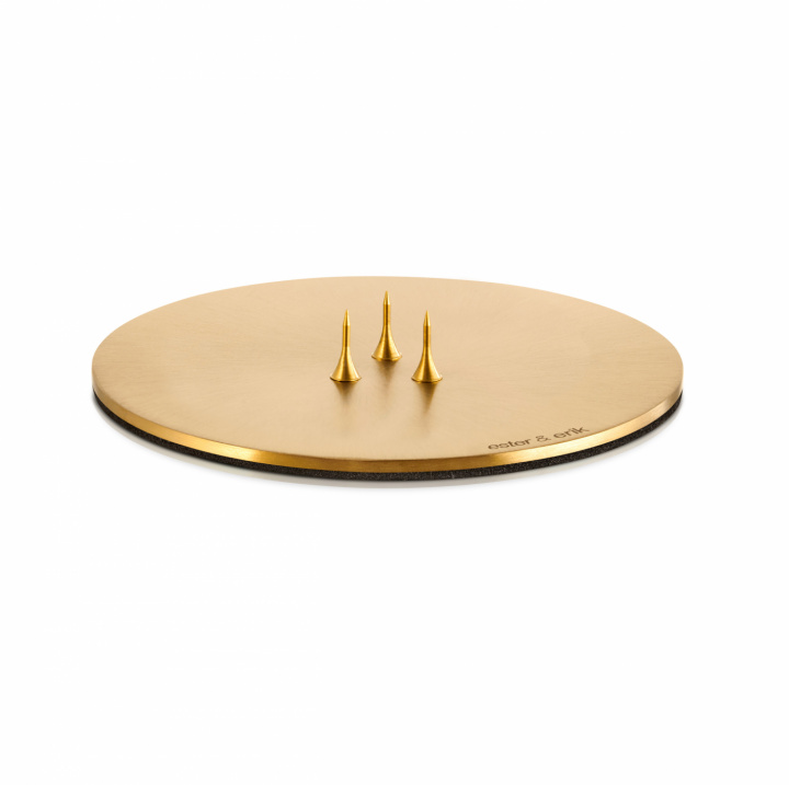Ljusplatta 9 cm - matt gold i gruppen Inredning / Dekoration / Ljushållare & Lyktor hos Sommarboden i Höllviken AB (444-94)