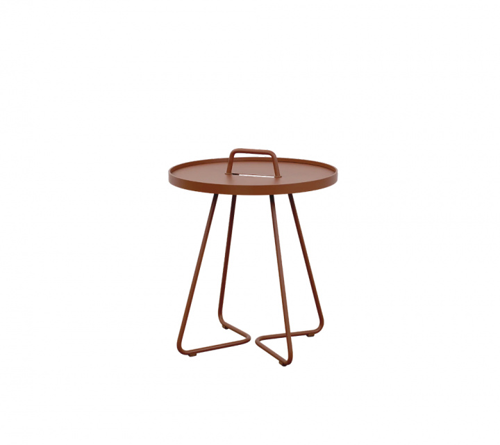 On-the-move sidobord, liten - desert red i gruppen Utemöbler / Bord / Soffbord & Sidobord hos Sommarboden i Höllviken AB (5065ADRE)