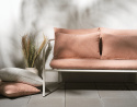Bendt 2-sits soffa - pearl white/teddy orange dyna