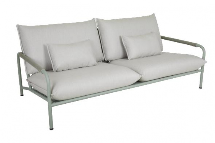 Lerberget 2,5-sits soffa - dusty green/ash dyna i gruppen Utemöbler / Material / Aluminiummöbler / Lounge - Aluminiummöbler hos Sommarboden i Höllviken AB (8642-32-710-deal)