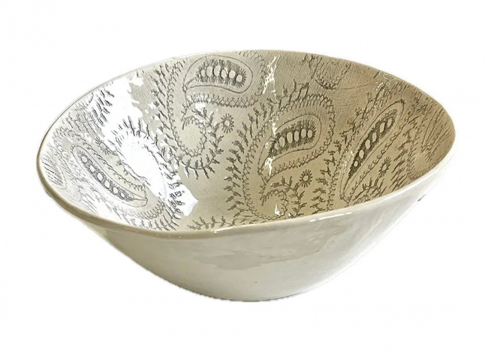 Skål Ø 18 cm - warm grey i gruppen Inredning / Kök & Dukning / Fat, Tallrikar & Skålar hos Sommarboden i Höllviken AB (90010011-WW)