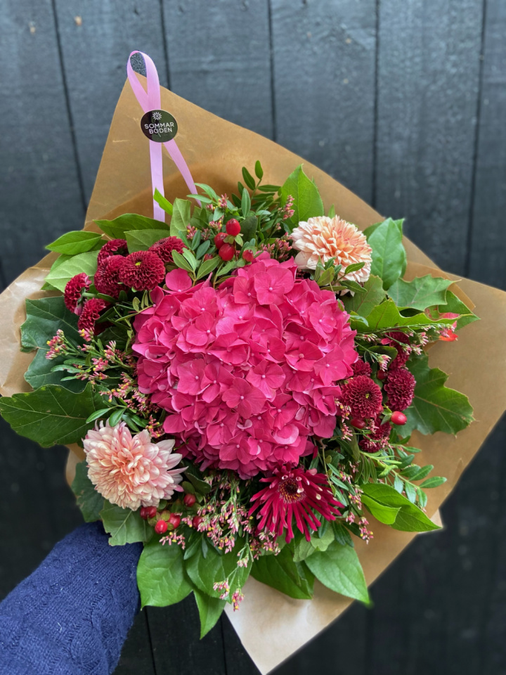 Bukett Höstfägring i gruppen Blommor / Buketter hos Sommarboden i Höllviken AB (Bukett-hostfagring-SET)