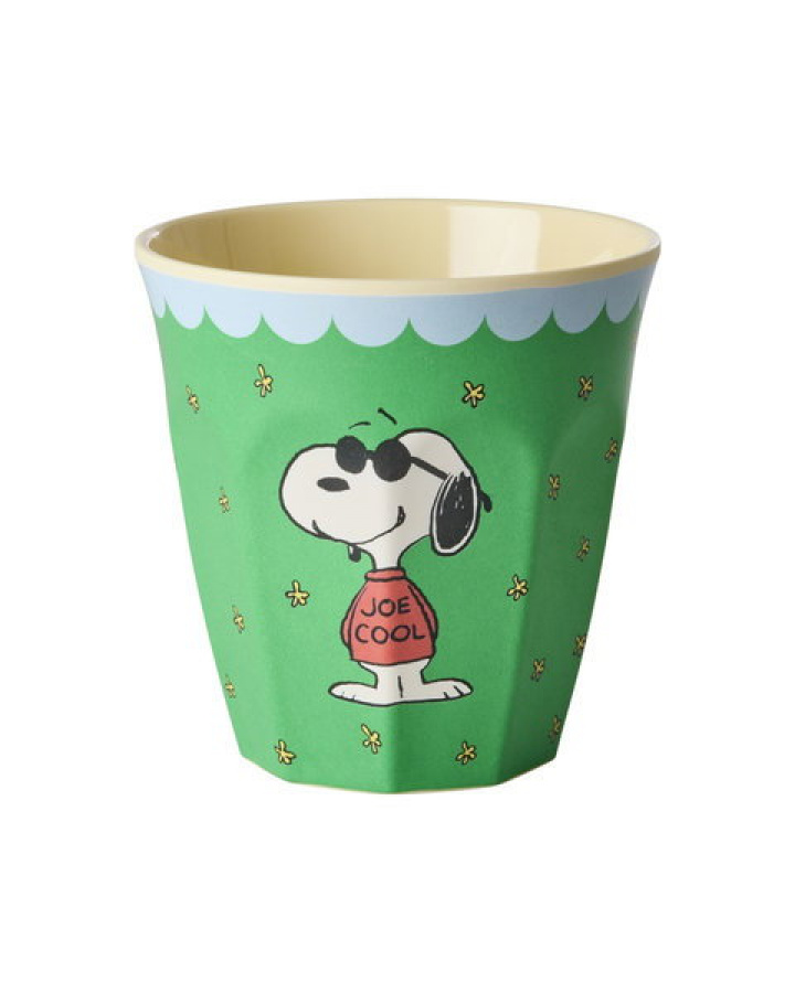 Snoopy melamin mugg - green i gruppen Inredning / Kök & Servering / Koppar, Muggar & Glas hos Sommarboden i Höllviken AB (MELCU-SNOOPG)