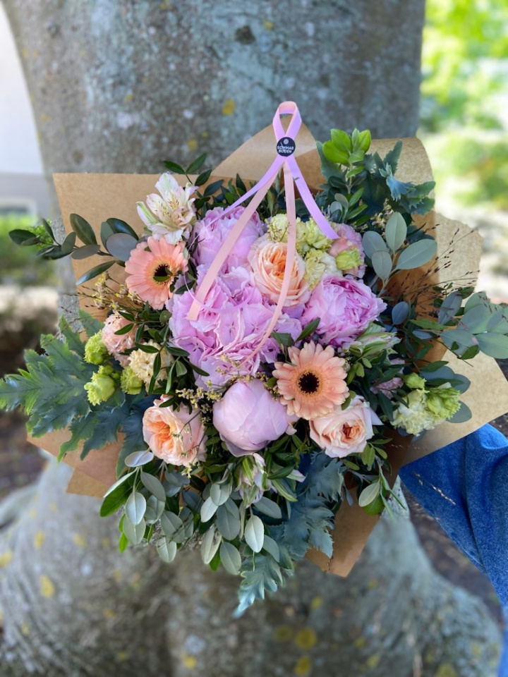 Sommarens lyxbukett i gruppen Blommor / Buketter hos Sommarboden i Höllviken AB (Sommarens-lyx-SET)
