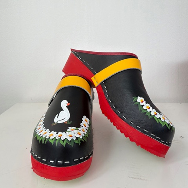 Tofflor - Gås vit ranka i gruppen Gåsatoffeln hos Sommarboden i Höllviken AB (Tofflor-Gas-vit-ranka)