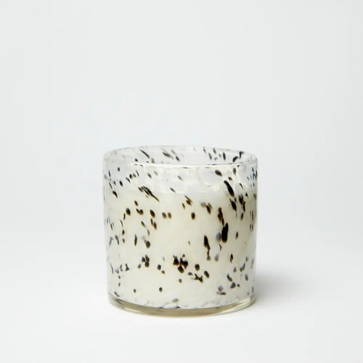 Tokyo doftljus - seasalt cassis i gruppen Inredning / Dekoration / Ljus, Doft & Tillbehör hos Sommarboden i Höllviken AB (WH013104-OJ)