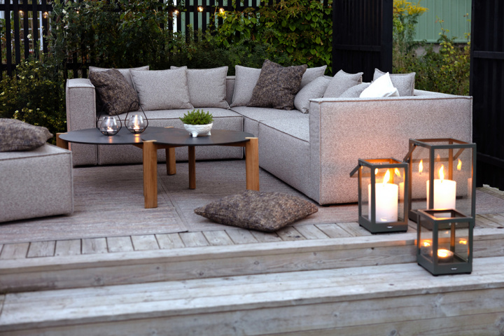 Muki hörnsoffa - smokey grey i gruppen Utemöbler / Loungemöbler / Loungegrupper / Bygg själv hos Sommarboden i Höllviken AB (muki-lightgrey)